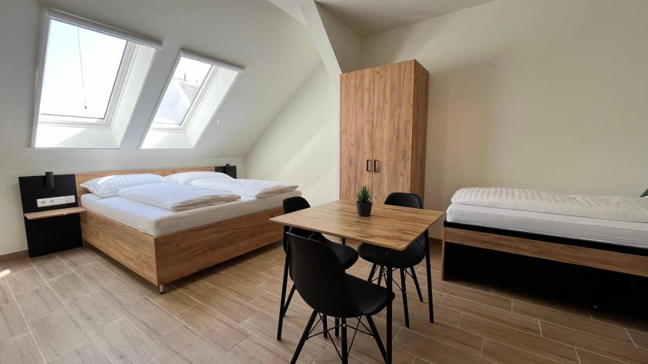 سيغيد Rezidex Apartmanhaz المظهر الخارجي الصورة