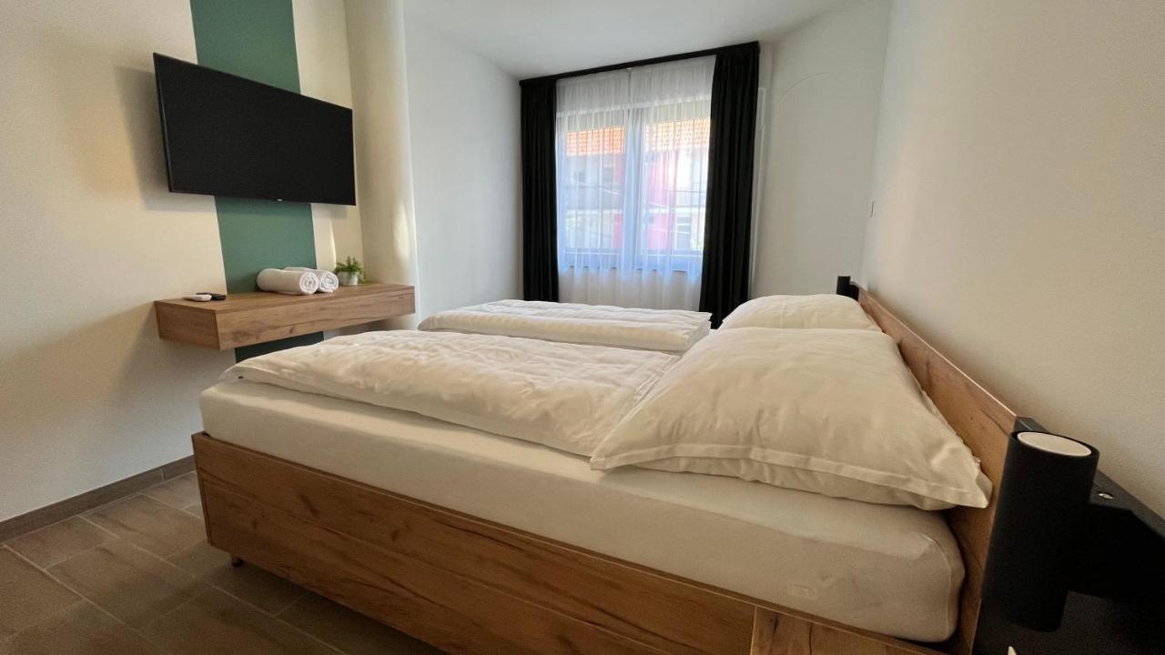 سيغيد Rezidex Apartmanhaz المظهر الخارجي الصورة