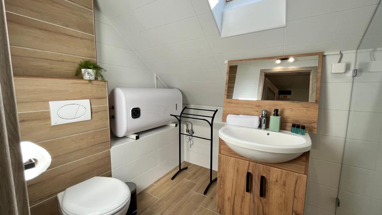 سيغيد Rezidex Apartmanhaz المظهر الخارجي الصورة